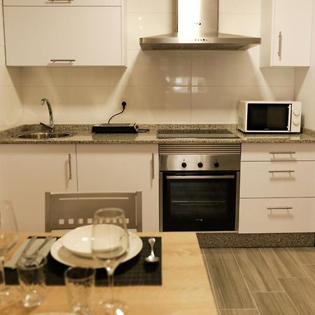 Dpcristal City Apartments Sarria Exteriér fotografie